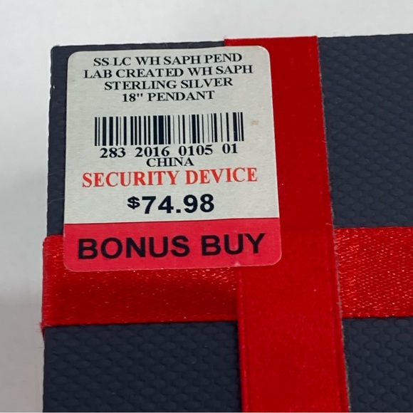 NWT Sterling Silver & White Sapphire Crucifix on 18” 925 Chain In Box 925 - Picture 5 of 6